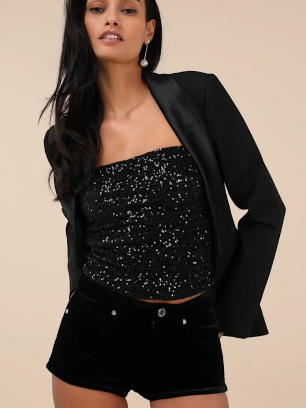 NWT Blank NYC Enviable Icon Black Velvet Shorts 25